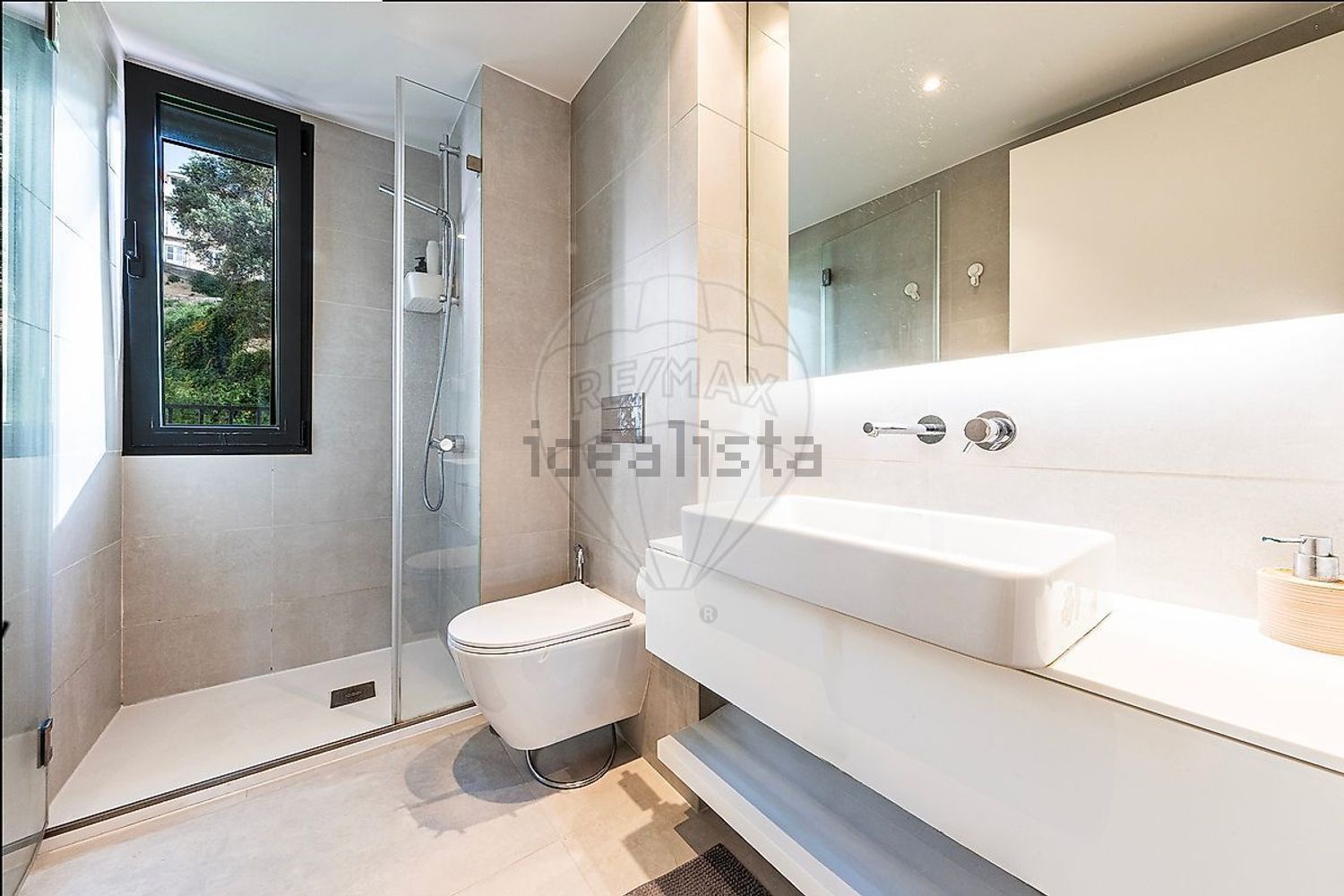 公寓 t2出售在Rua de Santa Engrácia - 卫生间