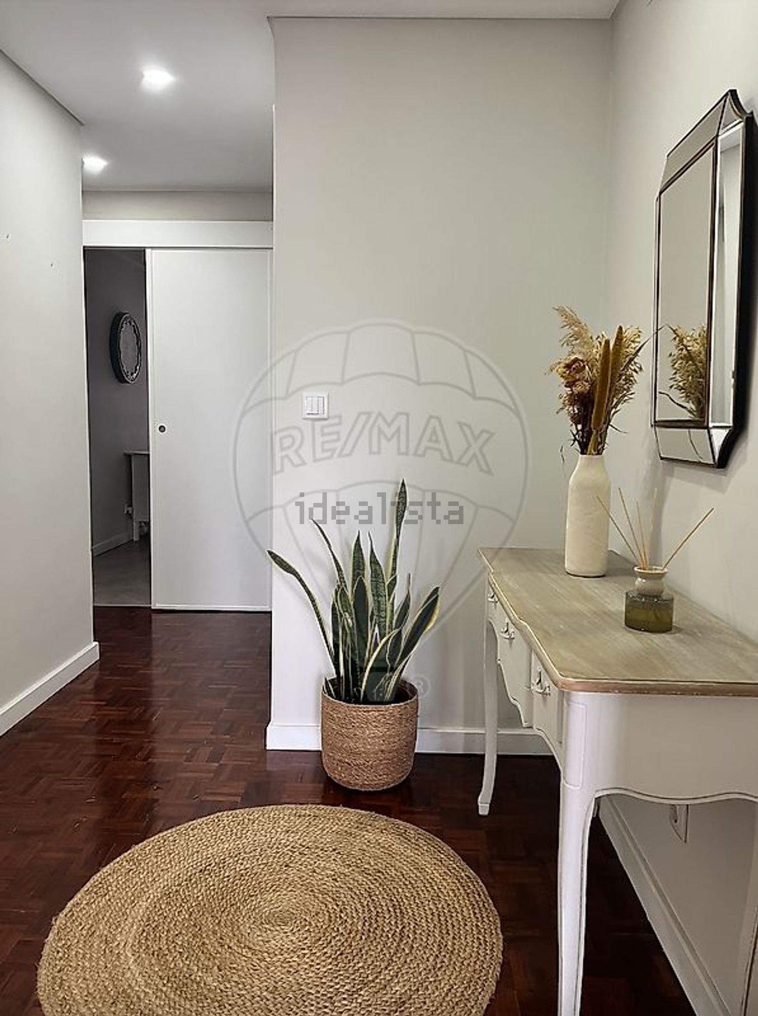 出租公寓 t2在Avenida Rainha Dona Amélia - 客厅