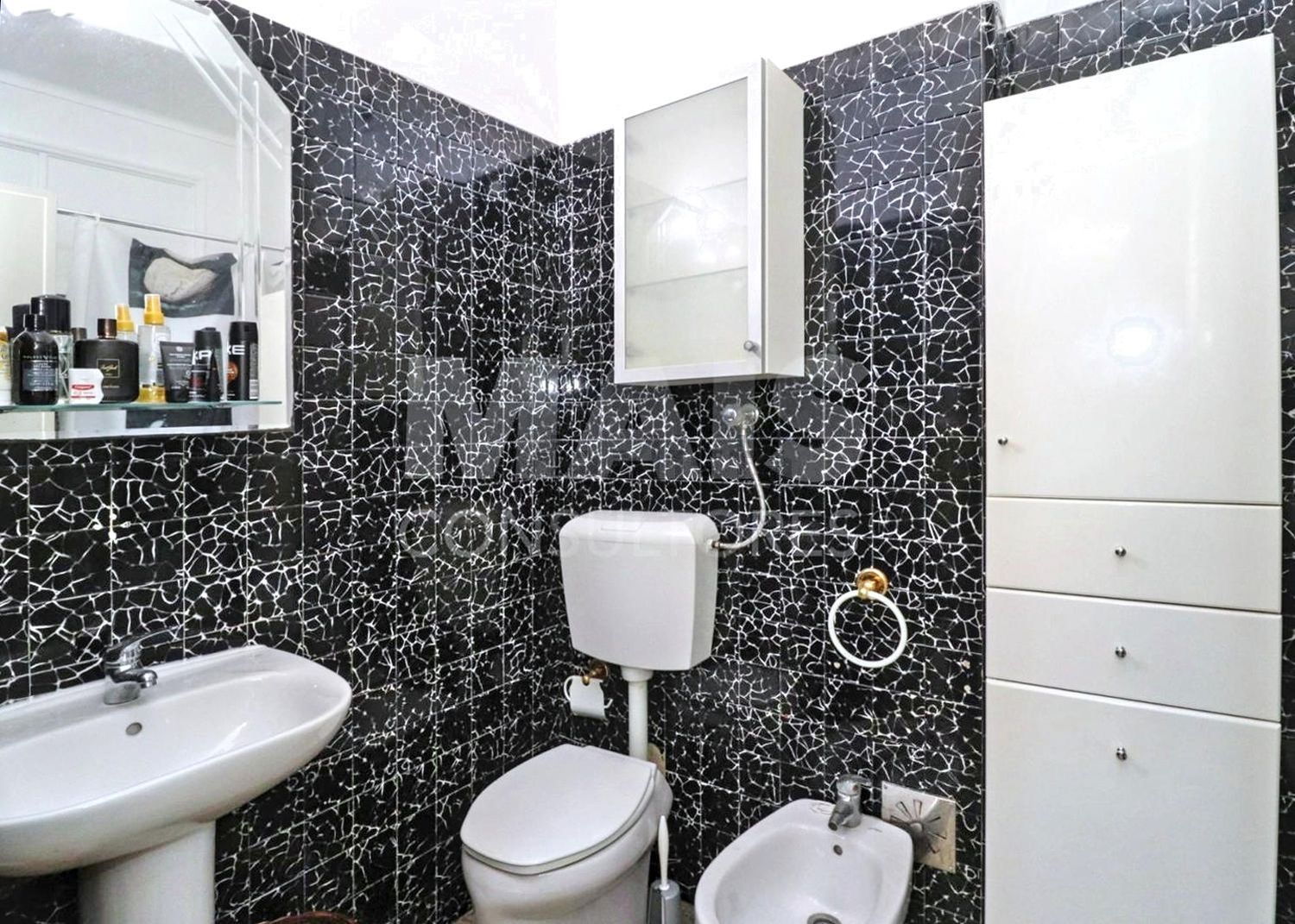 公寓 t2出售在Rua Alexandre Ferreira - 卫生间