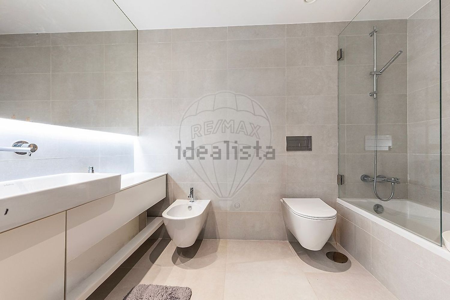 公寓 t2出售在Rua de Santa Engrácia - 卫生间