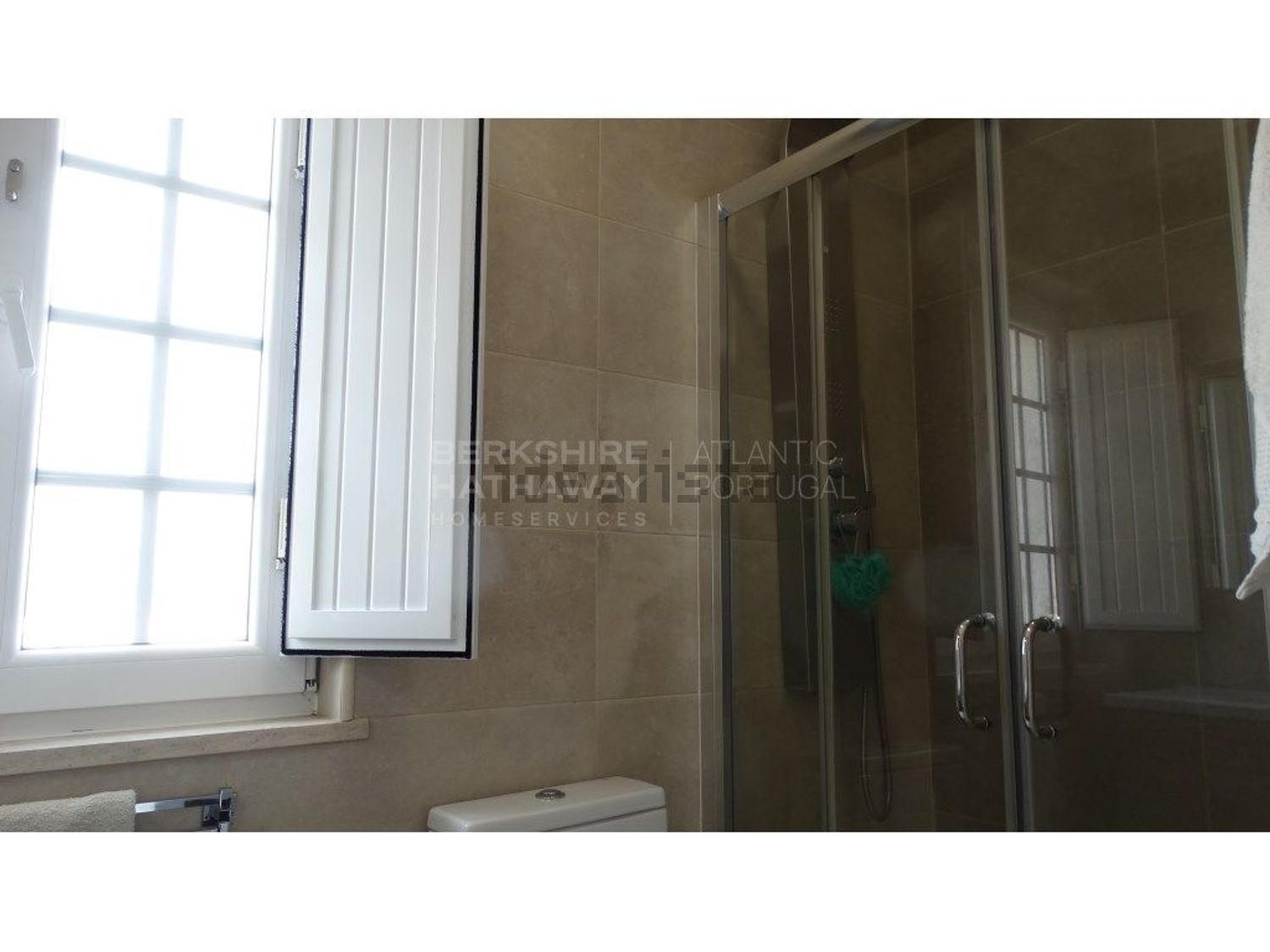 小楼房或独栋别墅出售在Porto Covo - 卫生间