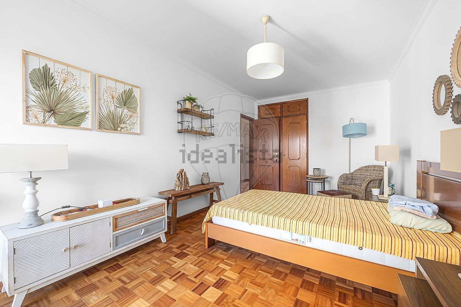 公寓 t4出售在Praceta Cesário Verde - 卧室