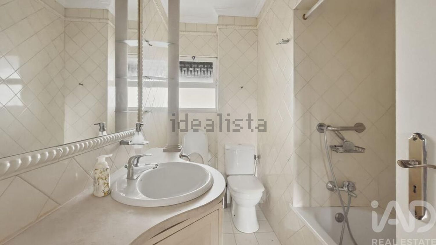 出租公寓 t3在Olivais - 卫生间