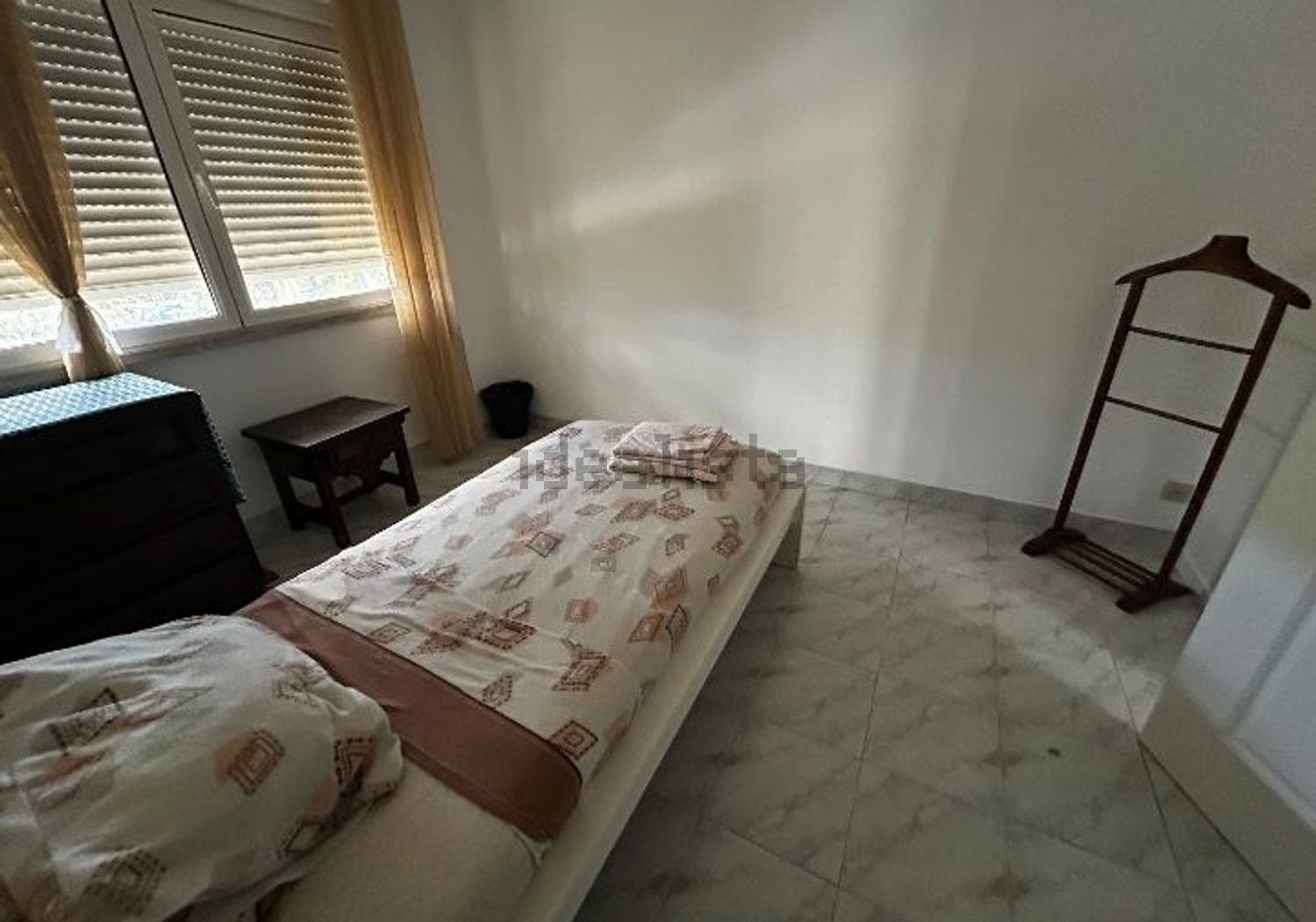 出租房间在Rua Padre António Vieira, 3 - 卧室