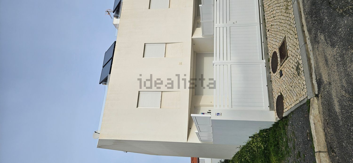 双拼别墅出售在Rua Rui Veloso - 平面图