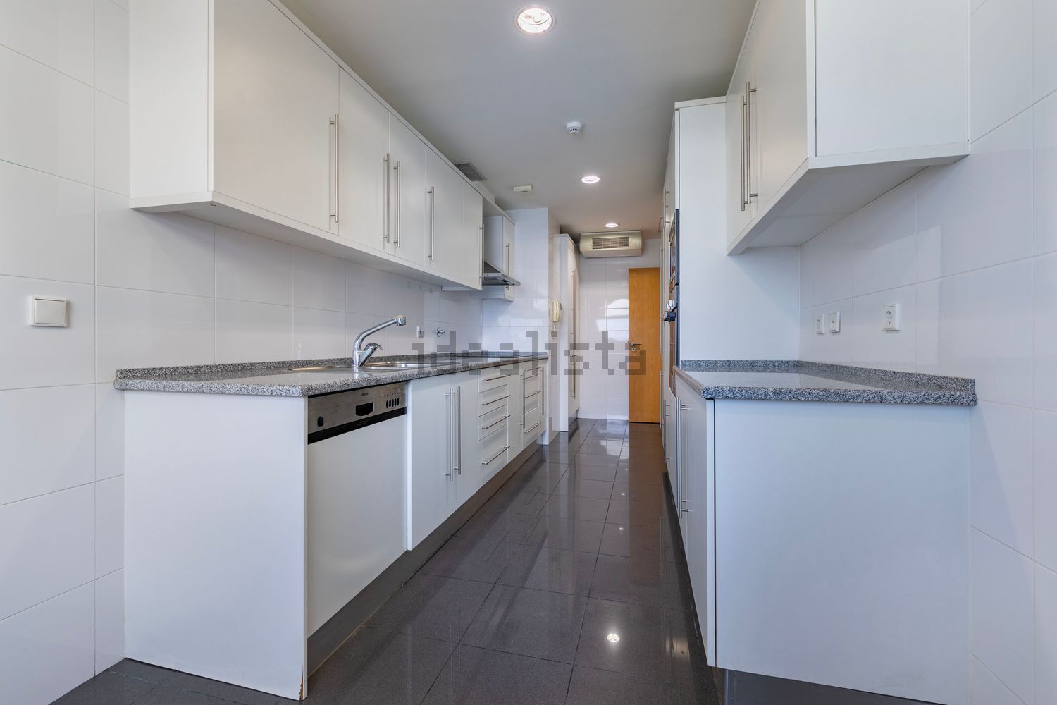 顶层公寓出售在Avenida do Índico - 厨房