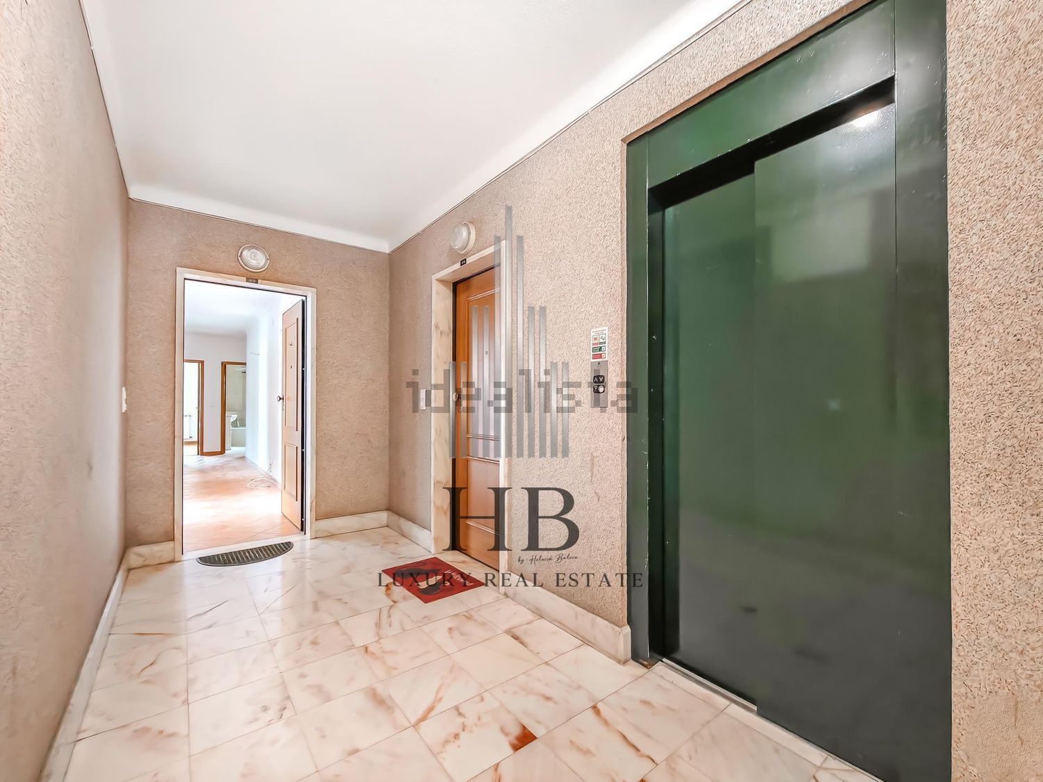 公寓 t2出售在Venda do Pinheiro e Santo Estêvão das Galés - 过道