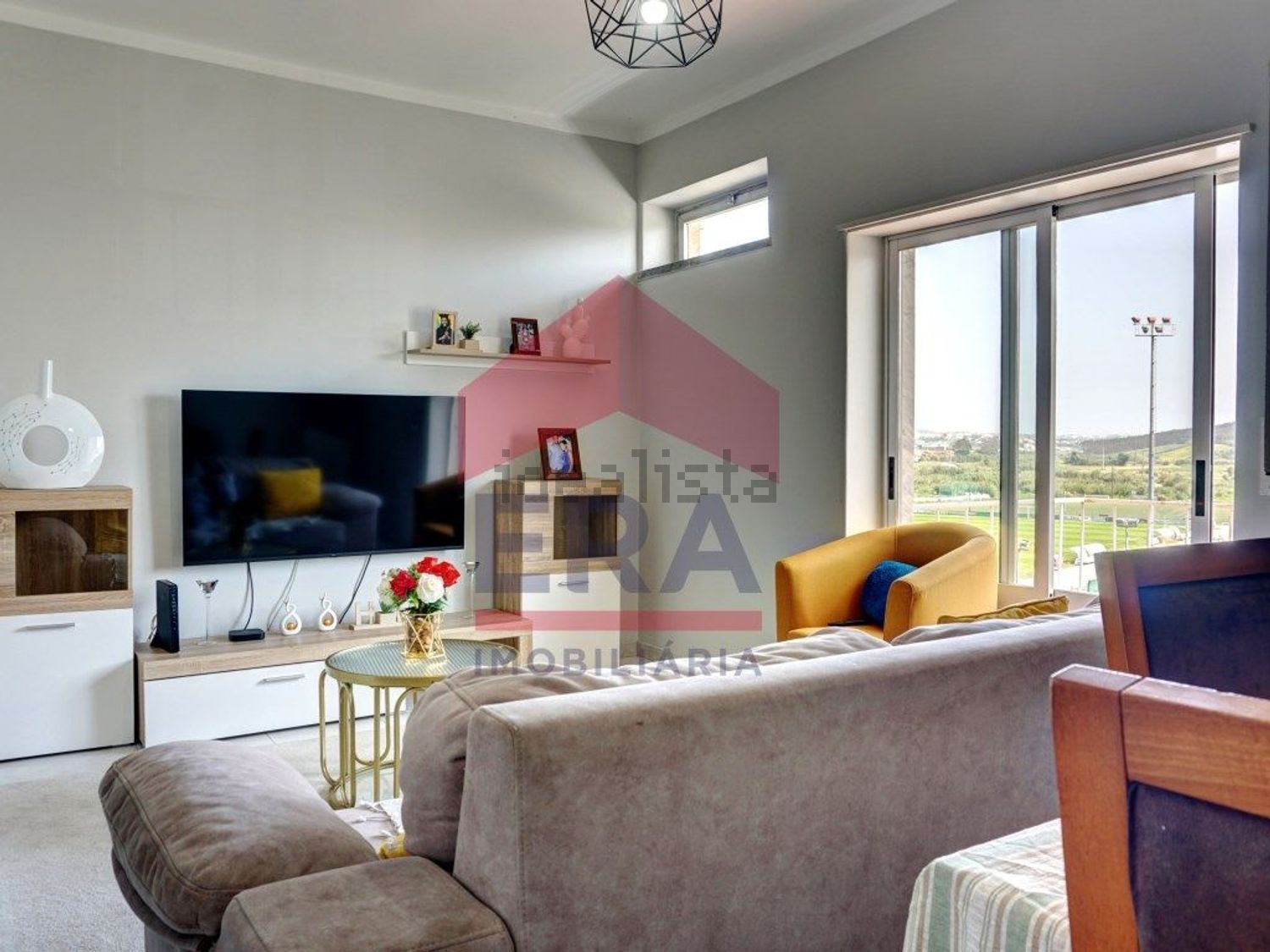 公寓 t3出售在Rua Doutor Francisco Sá Carneiro - 客厅