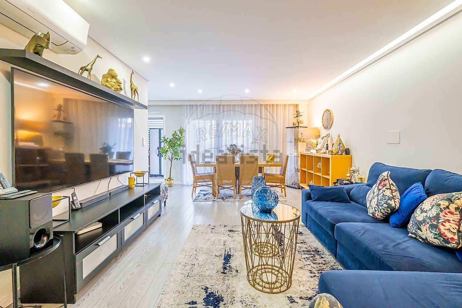 公寓 t3出售在Rua 25 de Abril de 1974 - 客厅