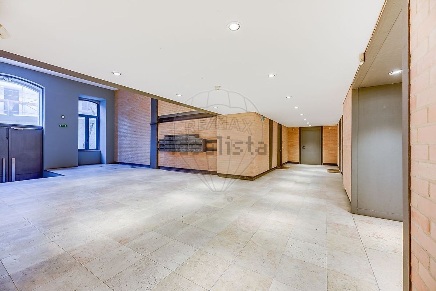 公寓 t1出售在Rua Santos-O-Velho - 照片