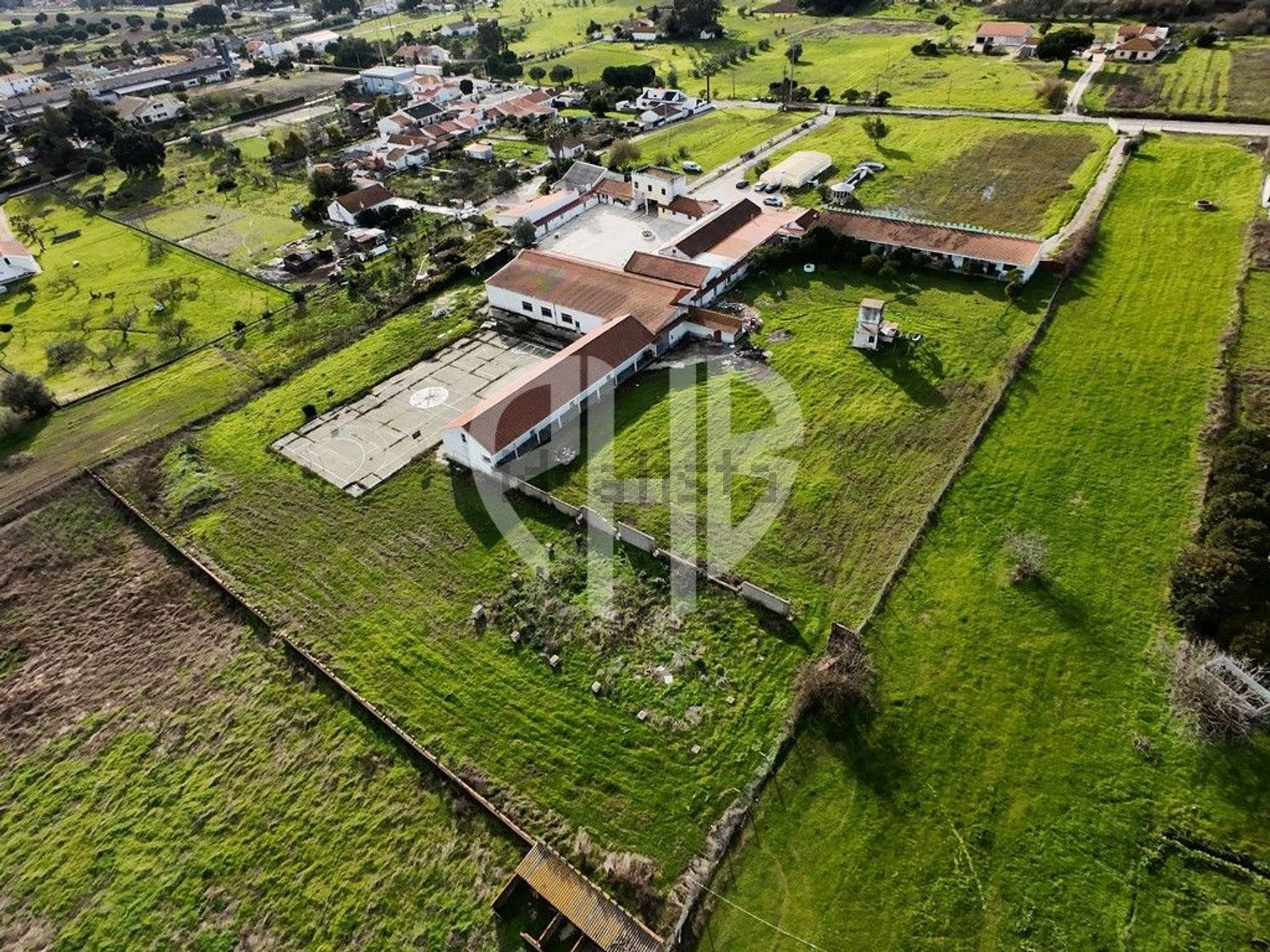 庄园出售在Rua 25 de Abril - 照片