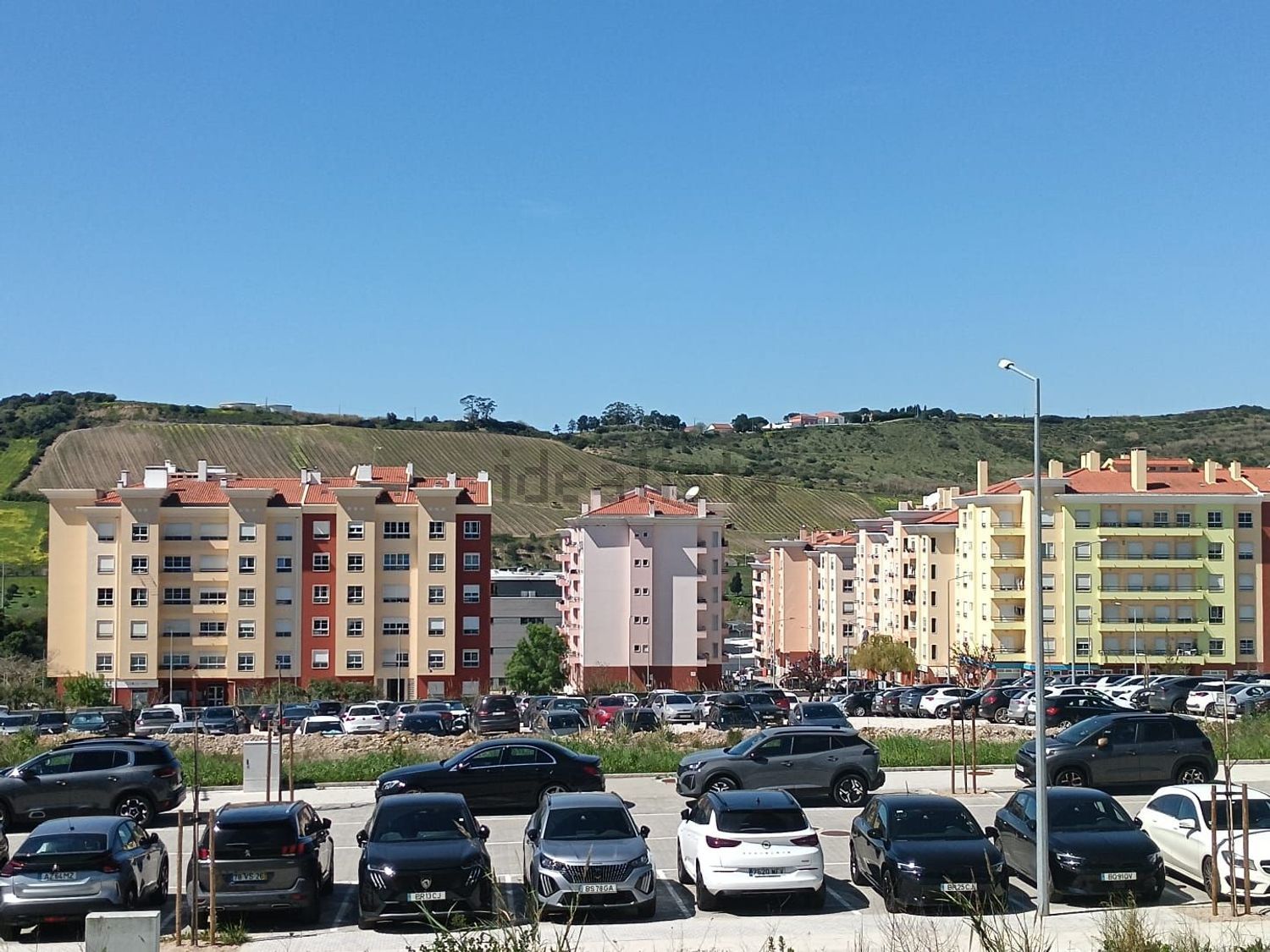 公寓 t3出售在Rua Fernando Barros Ferreira Leal, 3 - 视线