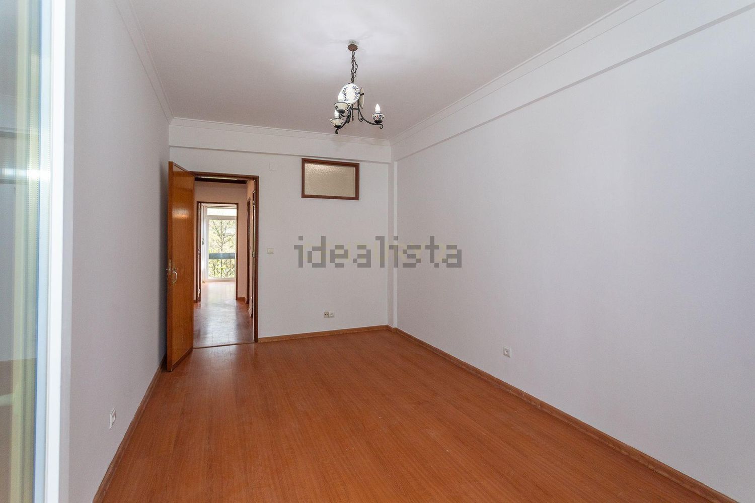 公寓 t3出售在Rua Capitão Tenente Oliveira e Carmo, 143 - 居住