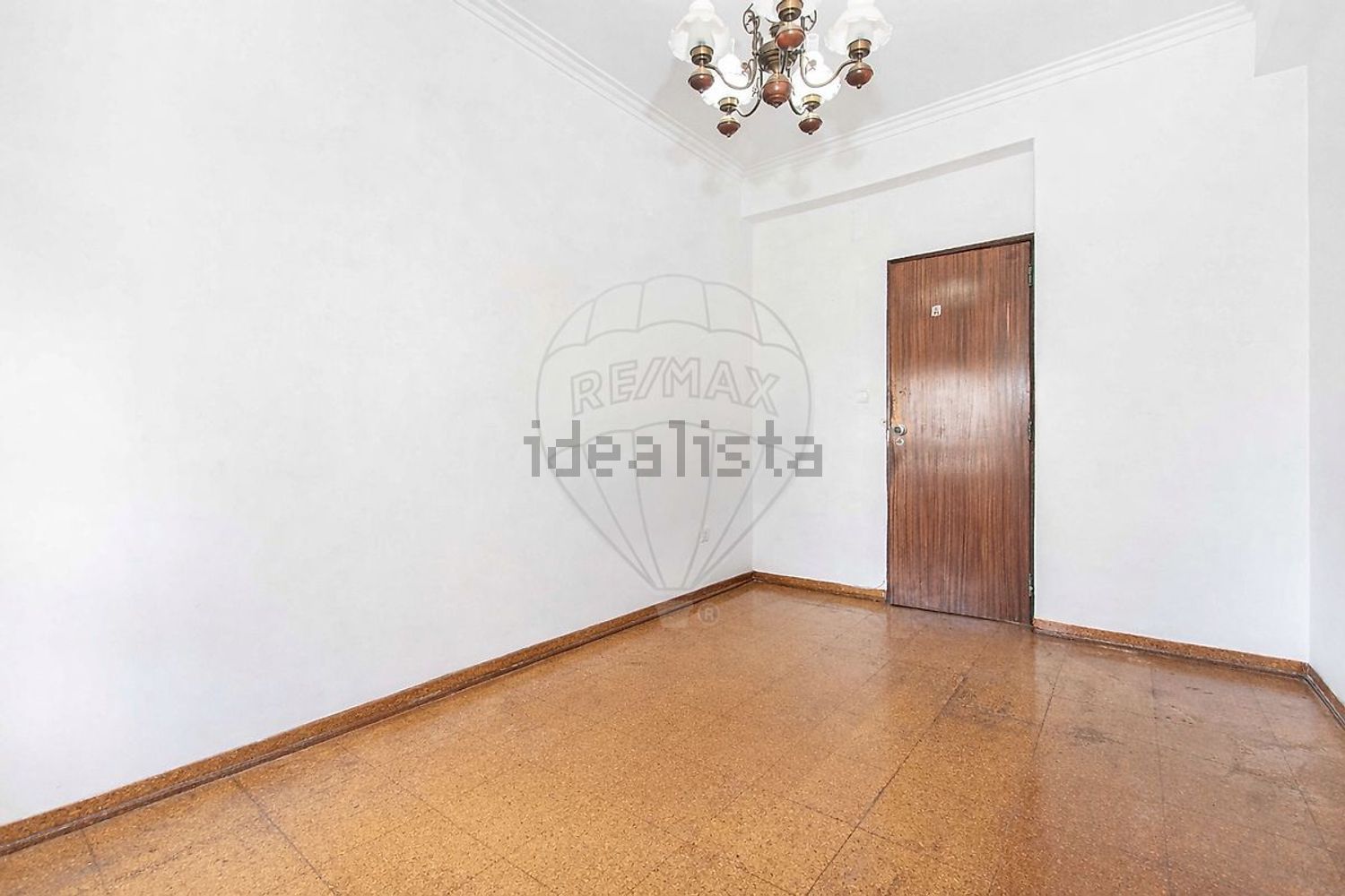 出租公寓 t3在Rua Almirante Gago Coutinho - 居住