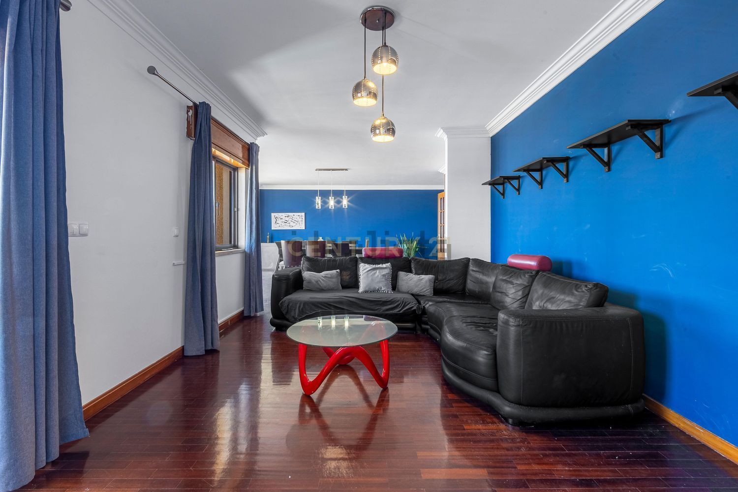 公寓 t4出售在Rua David Mourão-Ferreira s/n - 客厅