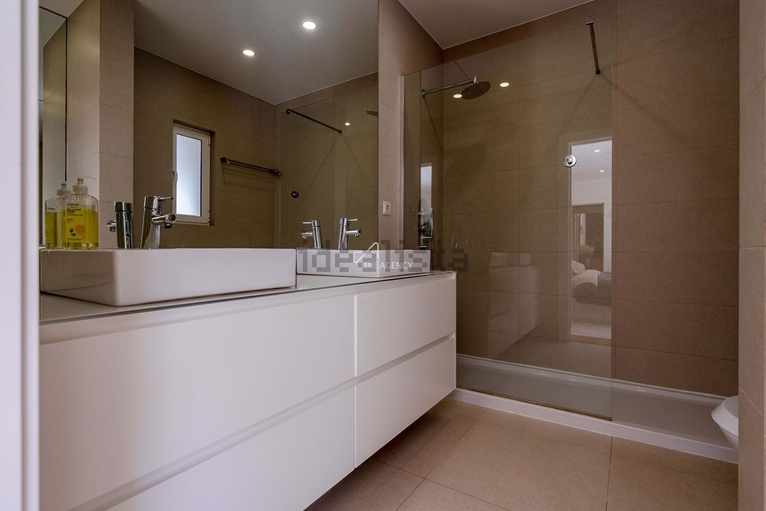 小楼房或别墅出售在Beloura - Penha Longa - 卫生间