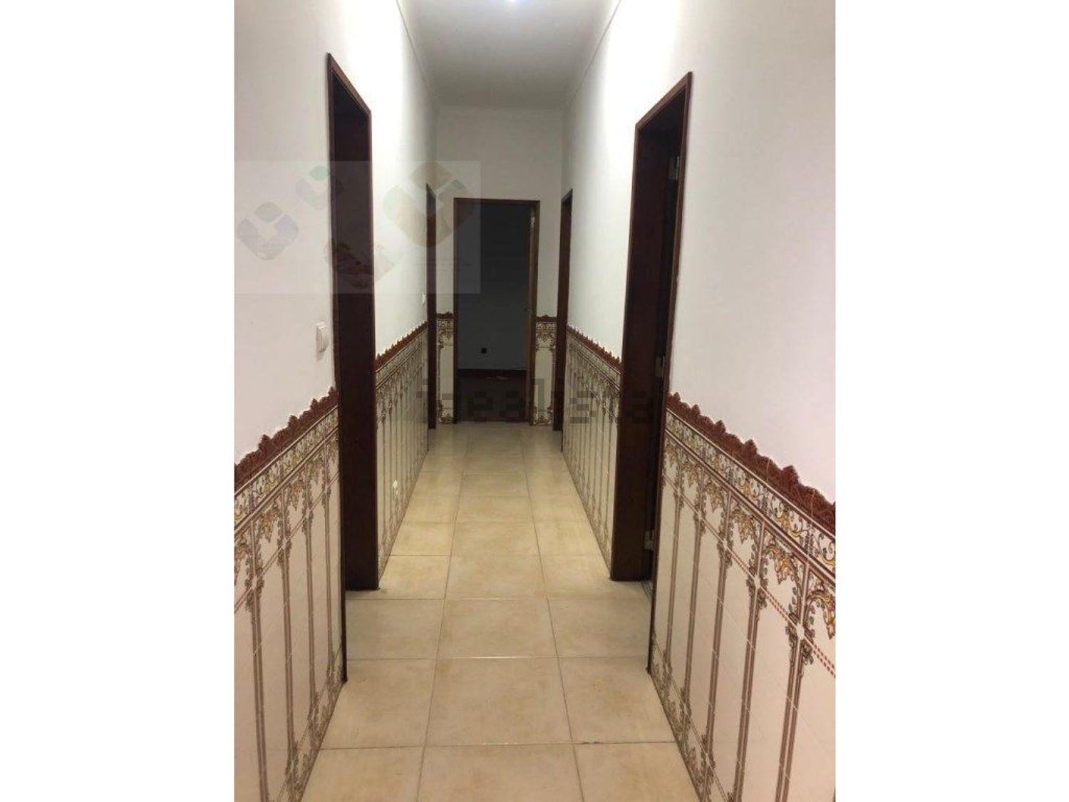 出租公寓 t2在Fanhões - 过道