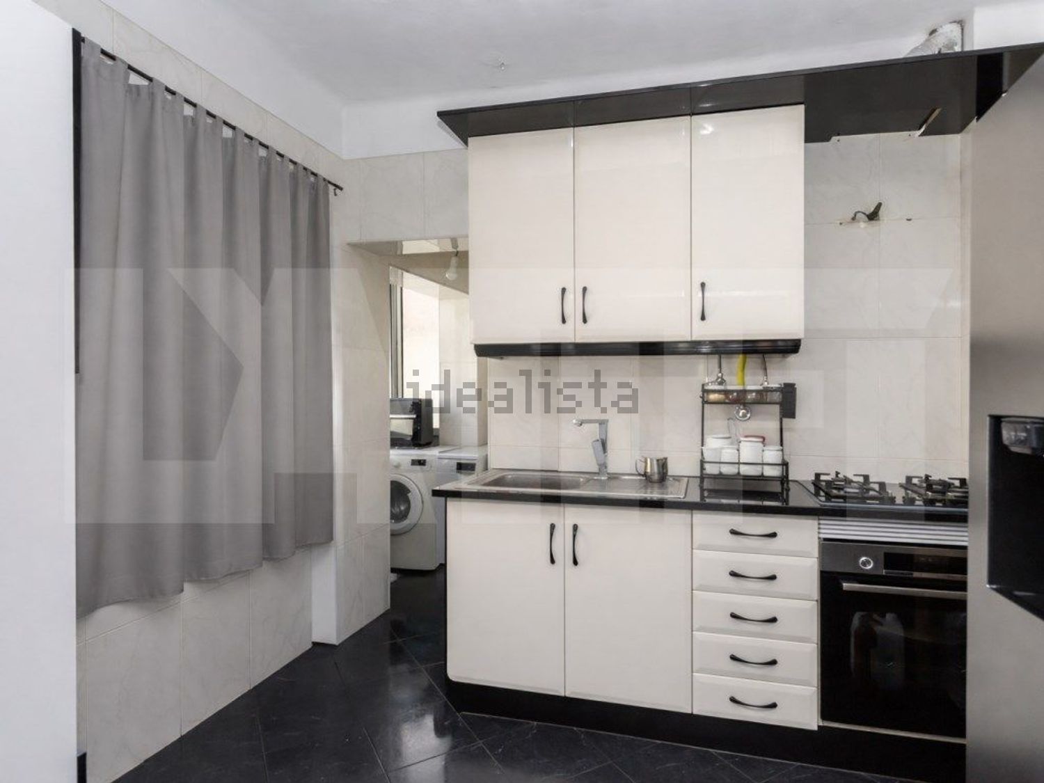 公寓 t3出售在Rua Professor Egas Moniz - 厨房