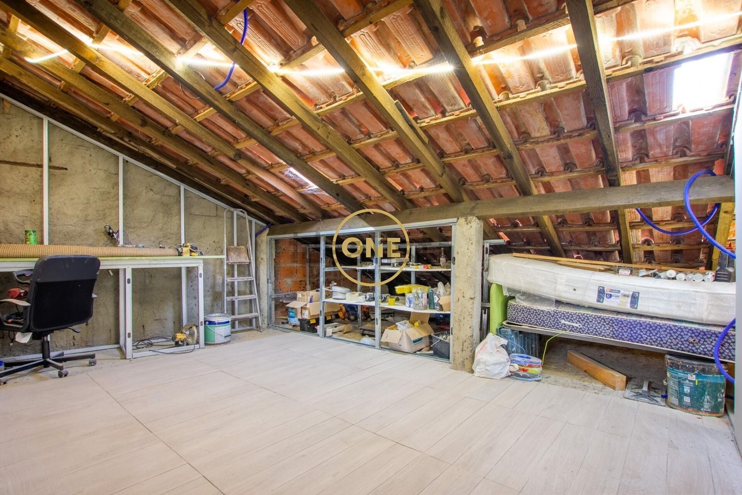 顶层公寓出售在Rua Choupaninha, 9 - 照片