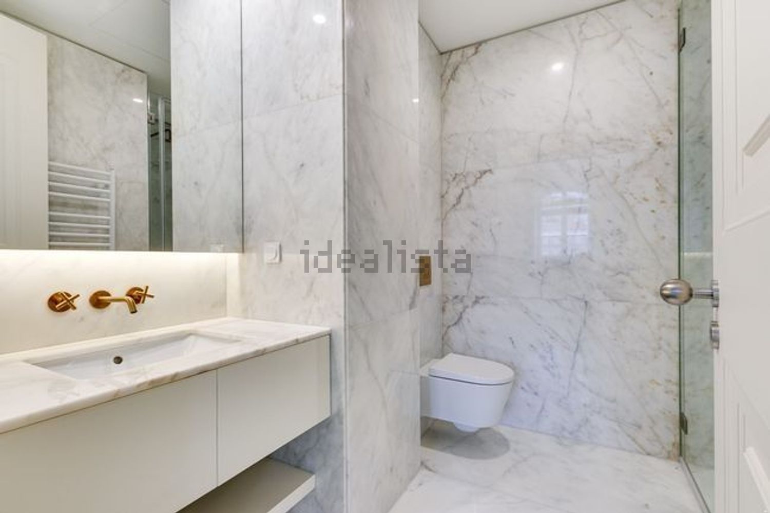 公寓 t2出售在Praça Dom Pedro IV, 93 - 卫生间