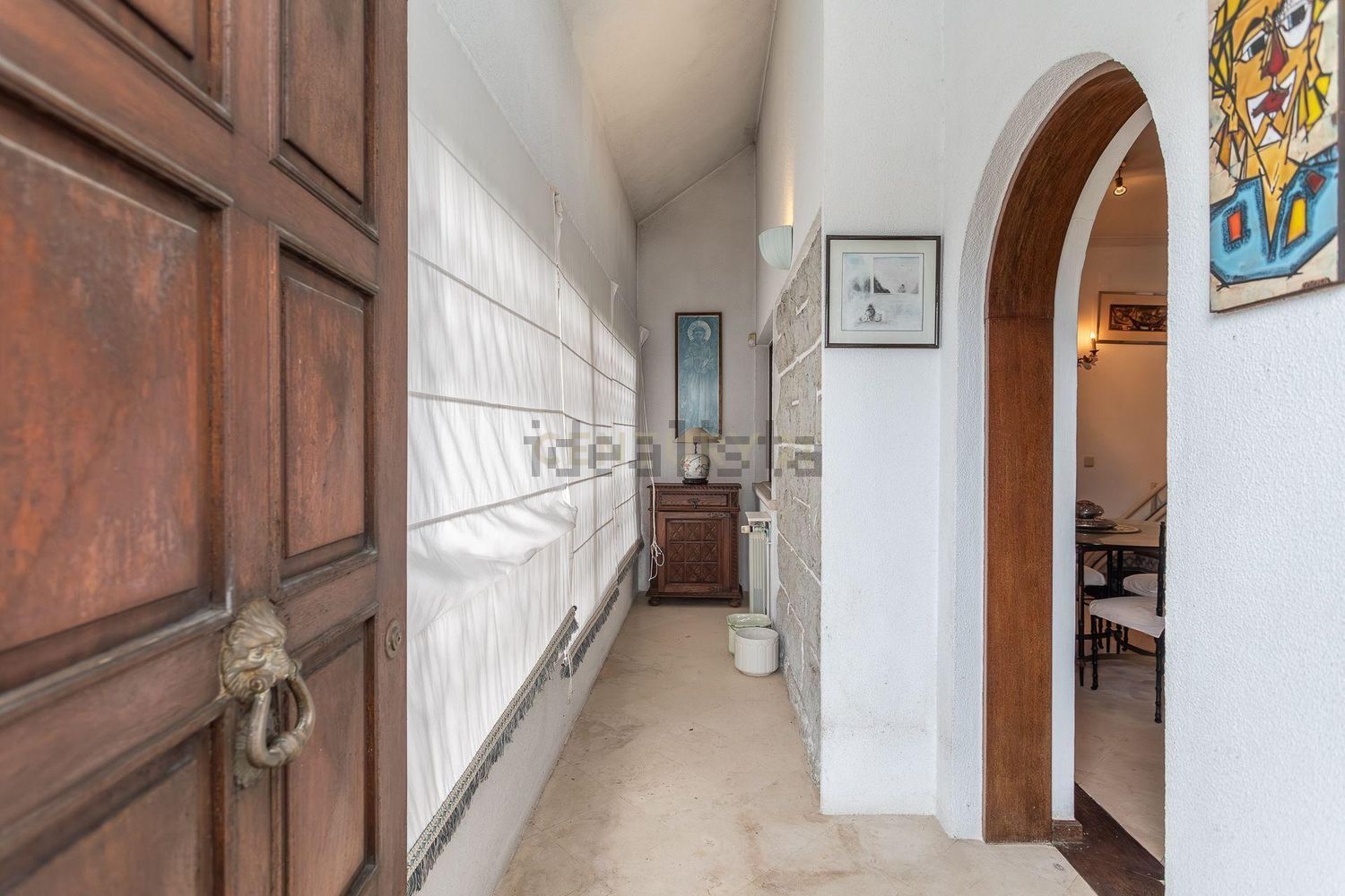 小楼房或独栋别墅出售在Cobre - 过道