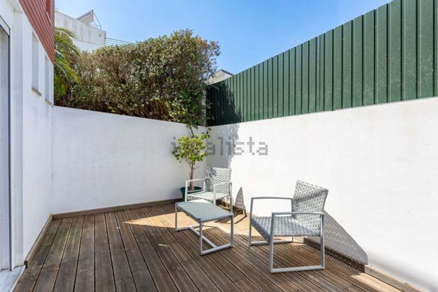 小楼房或独栋别墅出售在Rua Adão Manuel Ramos Barata - 阳台