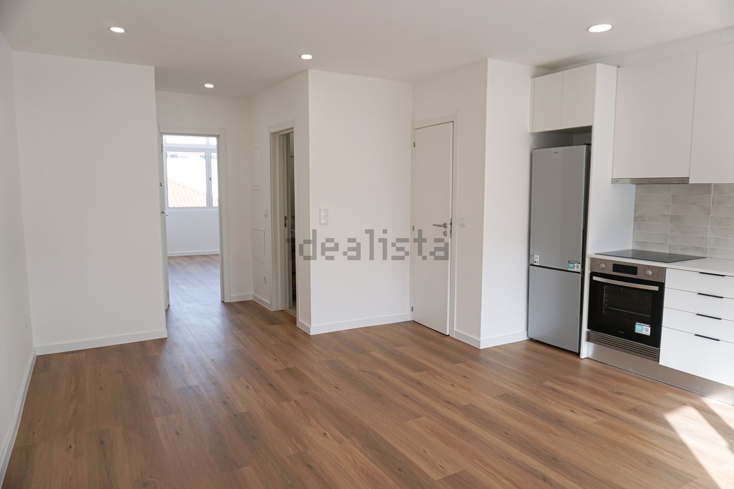 公寓 t1出售在Rua Egas Moniz, 8 - 客厅