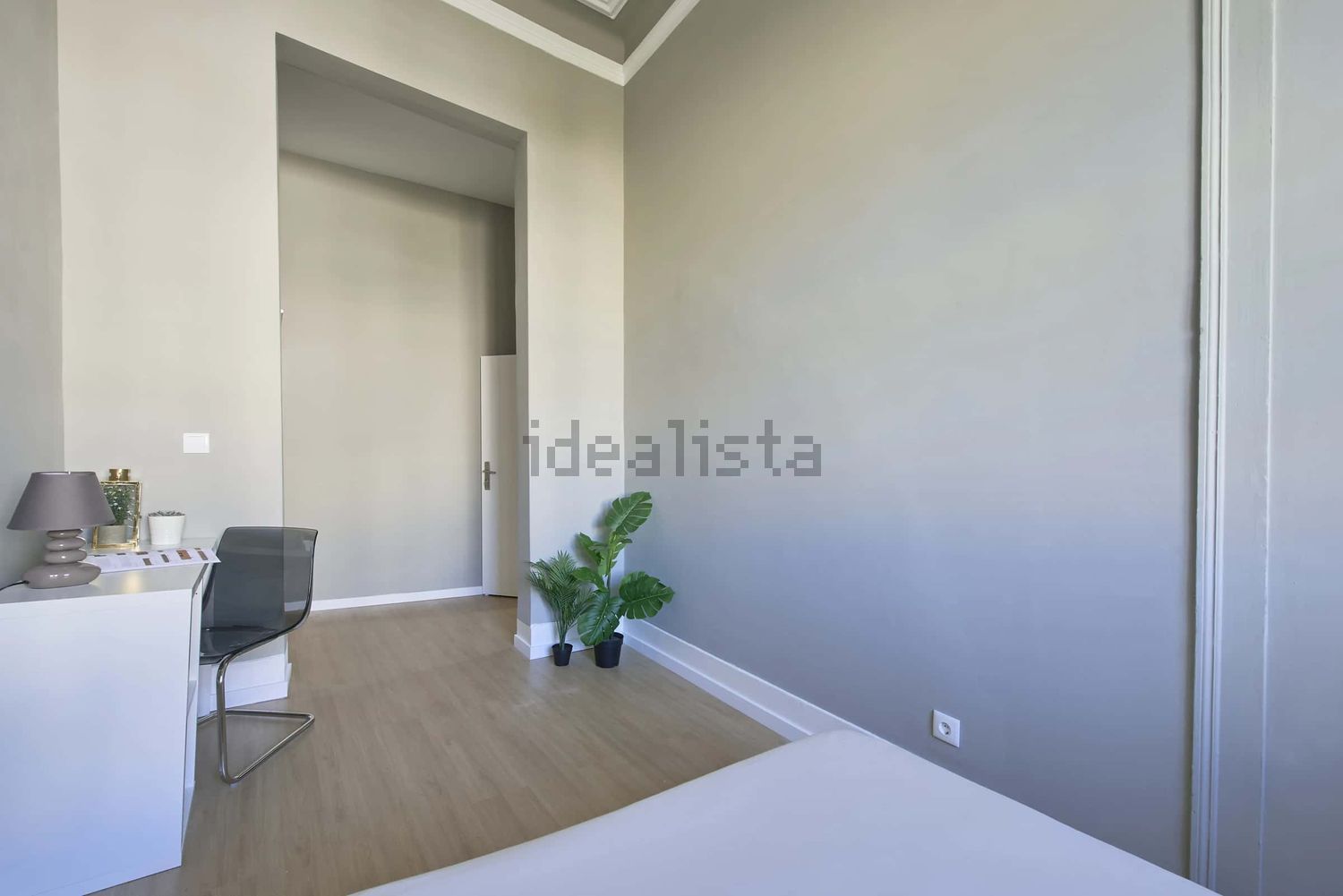 出租房间在Largo Vitorino Damásio, 2 - 照片