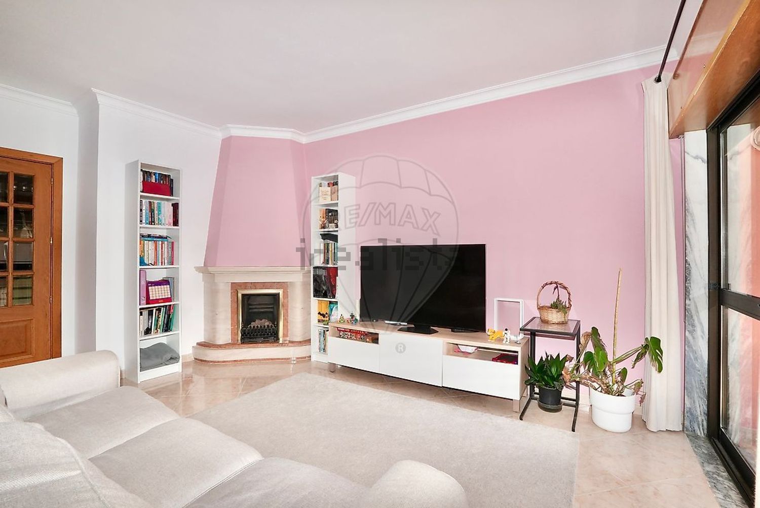 公寓 t3出售在Avenida Carlos Pinhão - 客厅