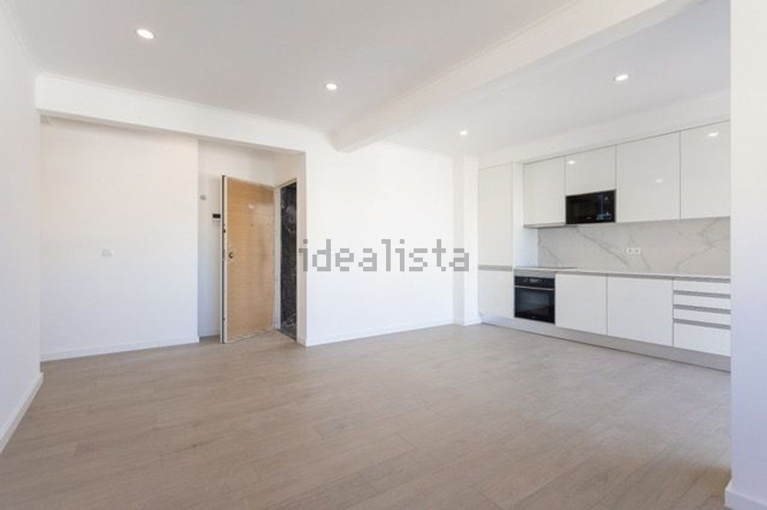 出租公寓 t2在Rua Dom Afonso de Albuquerque, 85 - 客厅