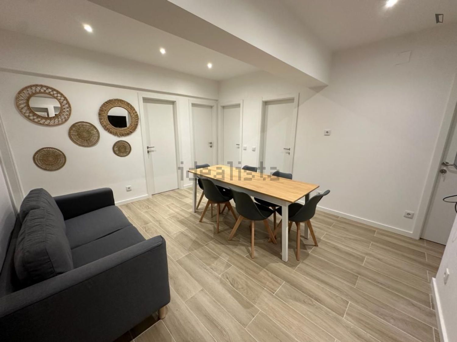 出租房间在Rua António Nobre - 客厅