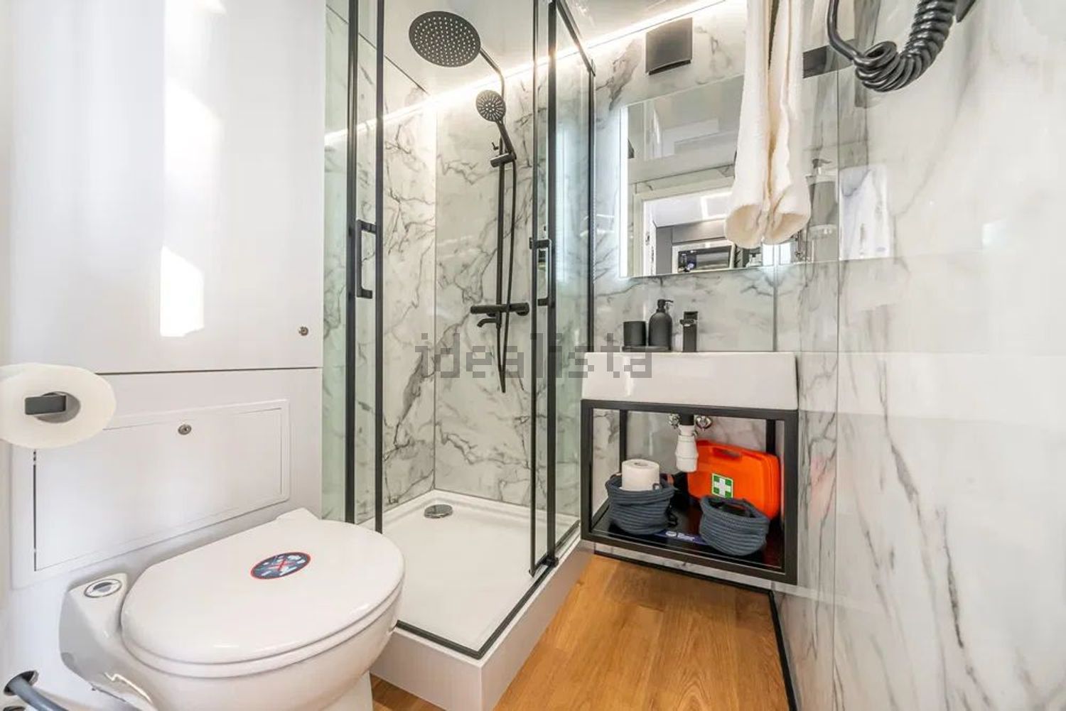 公寓 t1出售在Passeio Neptuno, 23 - 卫生间