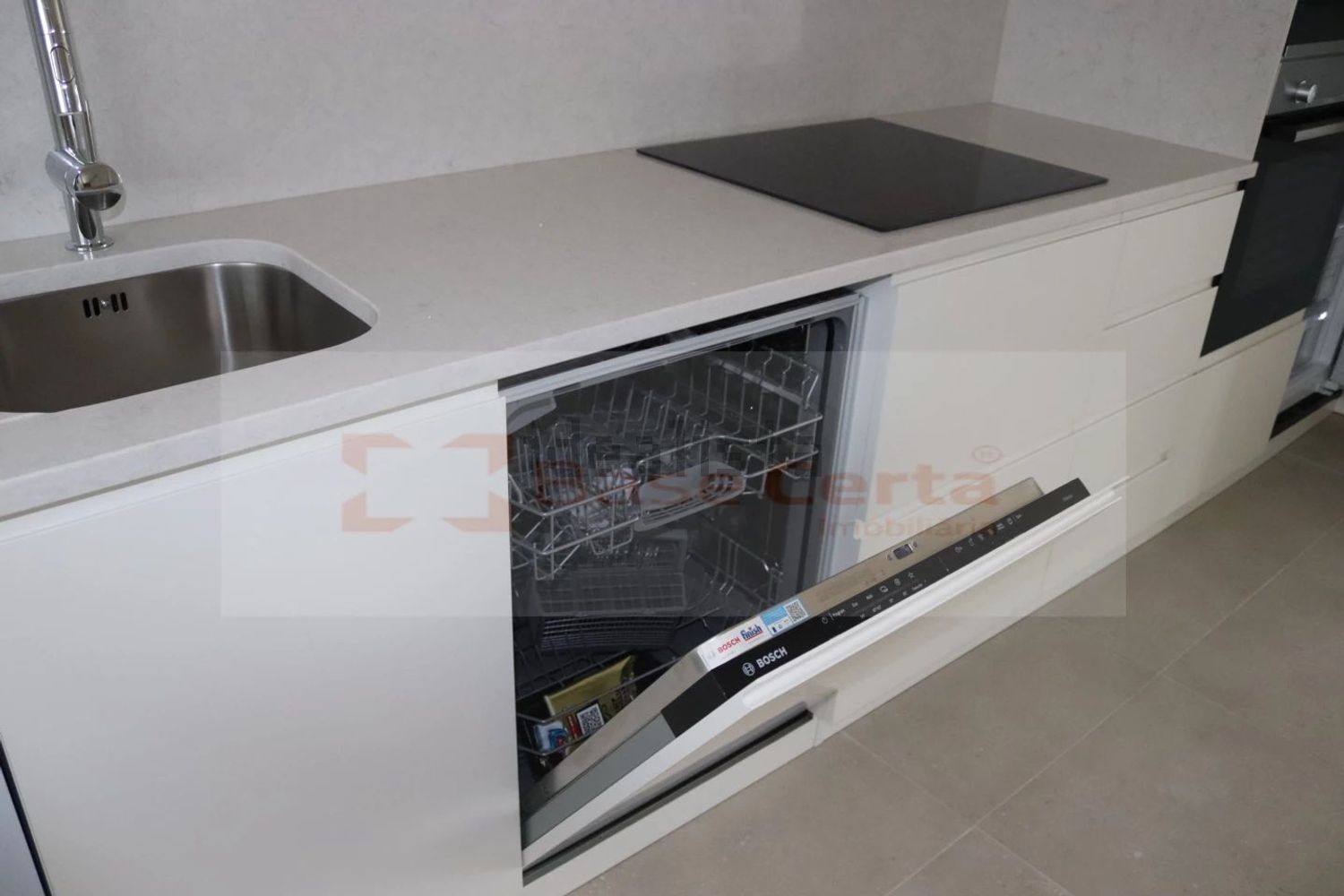 公寓 t3出售在Rua da Cerca, 21 - 厨房