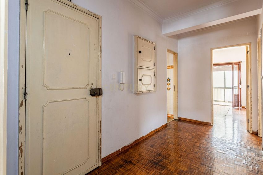 公寓 t3出售在Póvoa de Santo Adrião e Olival Basto