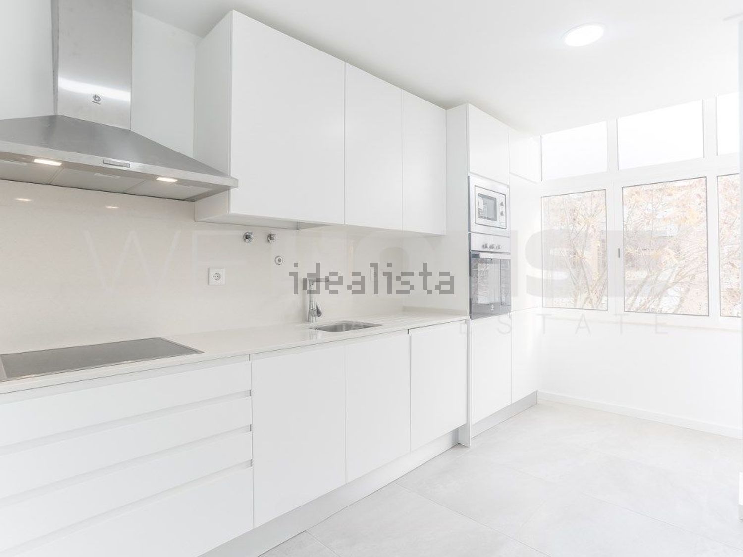 公寓 t1出售在Rua Voz do Operário, 74 - 客厅