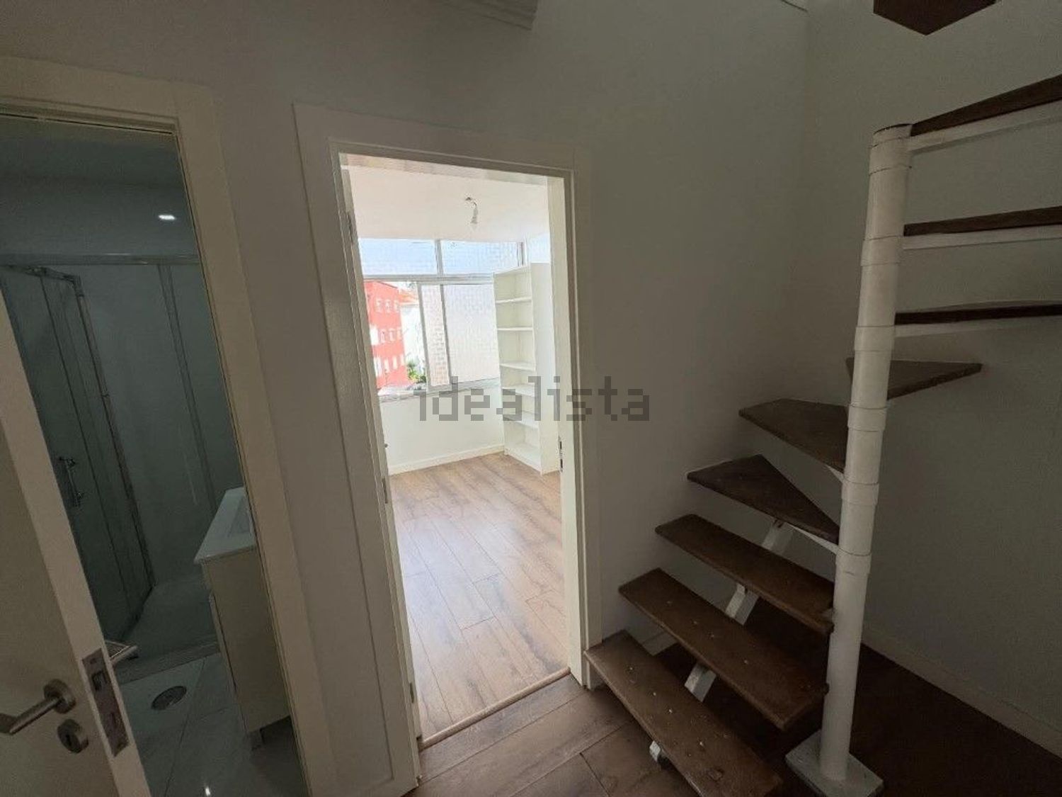 复式公寓出售在Centro - Parque Central - 详情