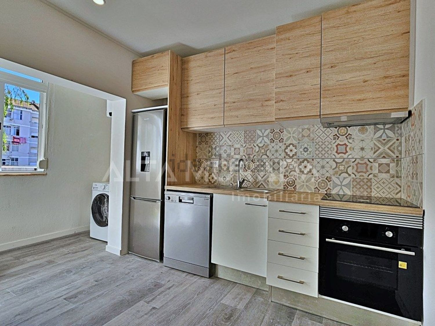 公寓 t2出售在Rua de Diu, 28 - 厨房