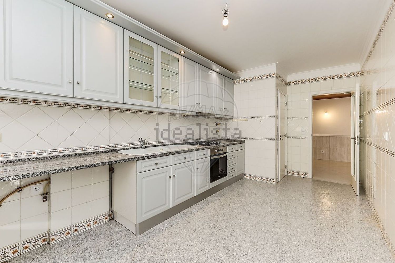 出租公寓 t3在Rua José dos Santos Mateus - 厨房