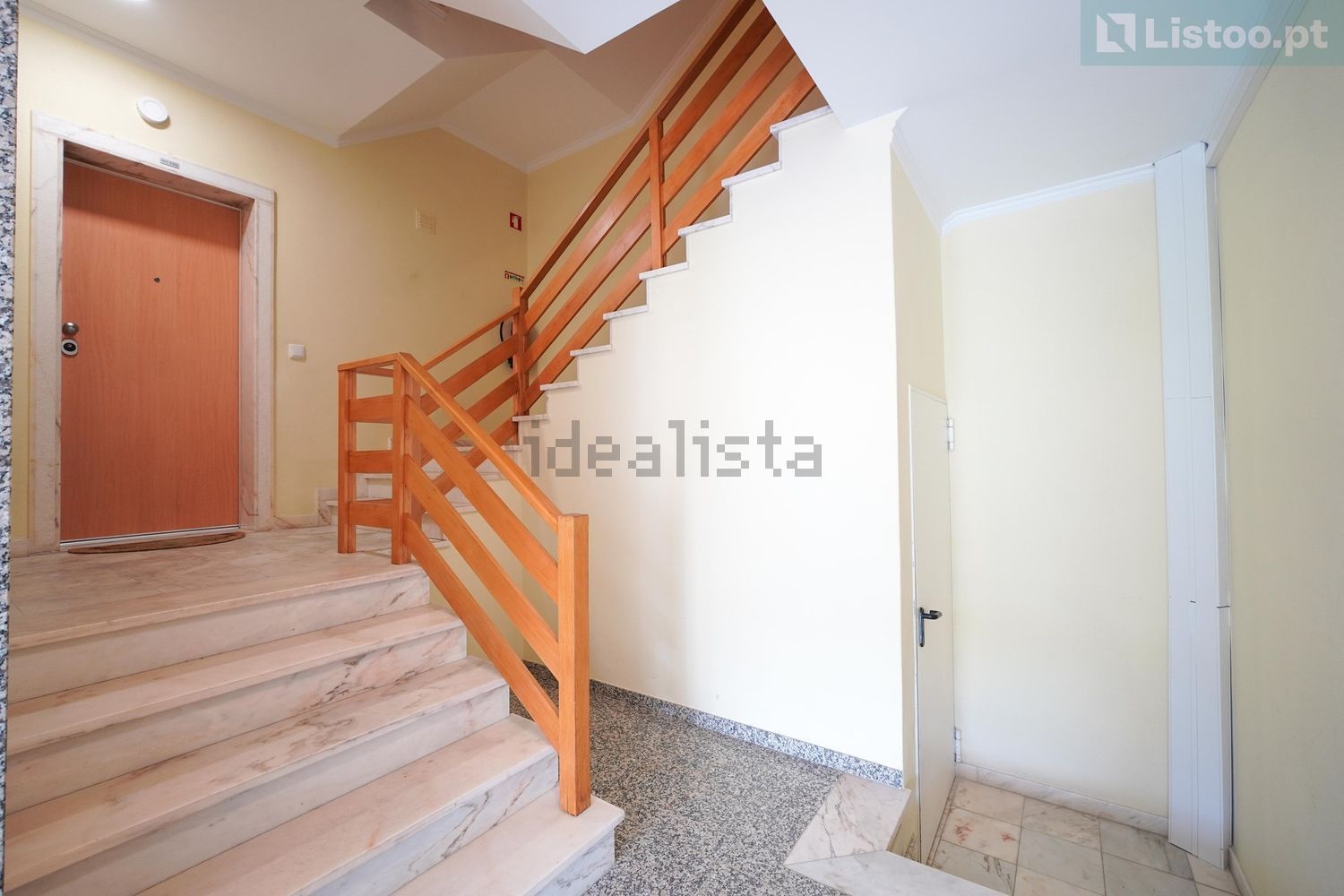 公寓 t3出售在Rua da Urmeirada - 详情