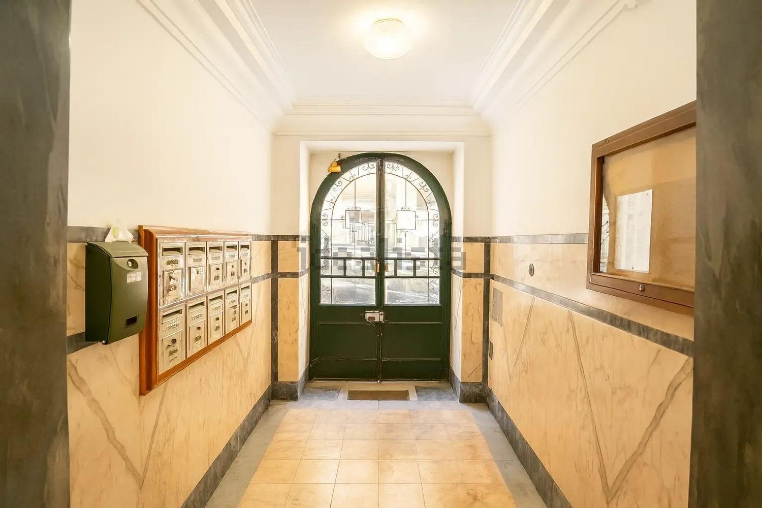 出租房间在Rua Leite de Vasconcelos, 77 - 过道