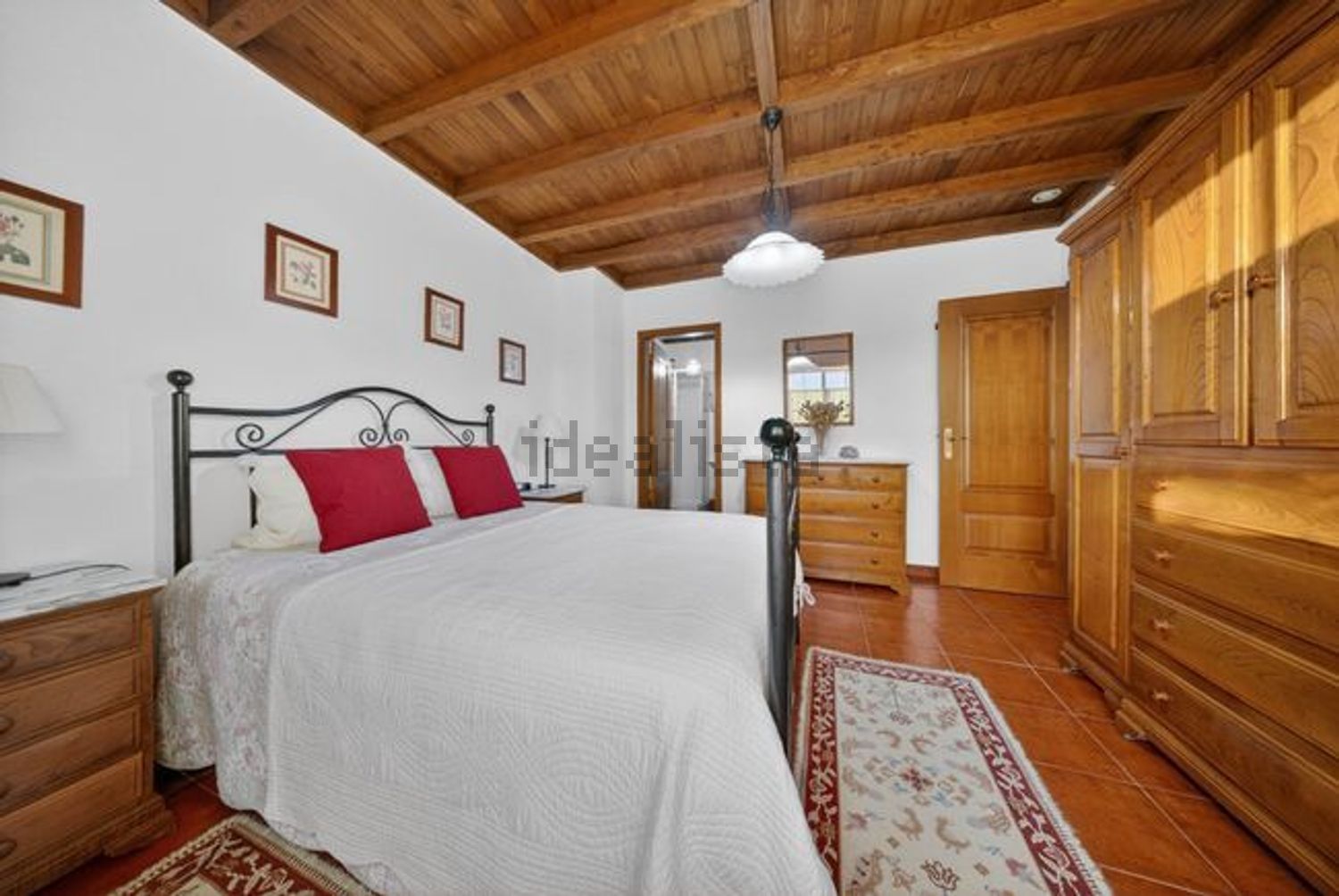 小楼房或独栋别墅出售Sobreiros s/n - 卧室