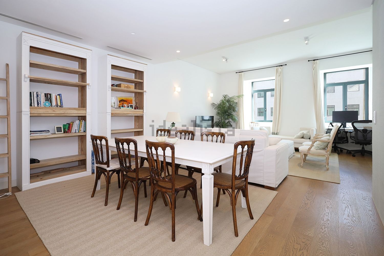 公寓 t2出售在Rua Duque de Palmela, 21 - 餐厅