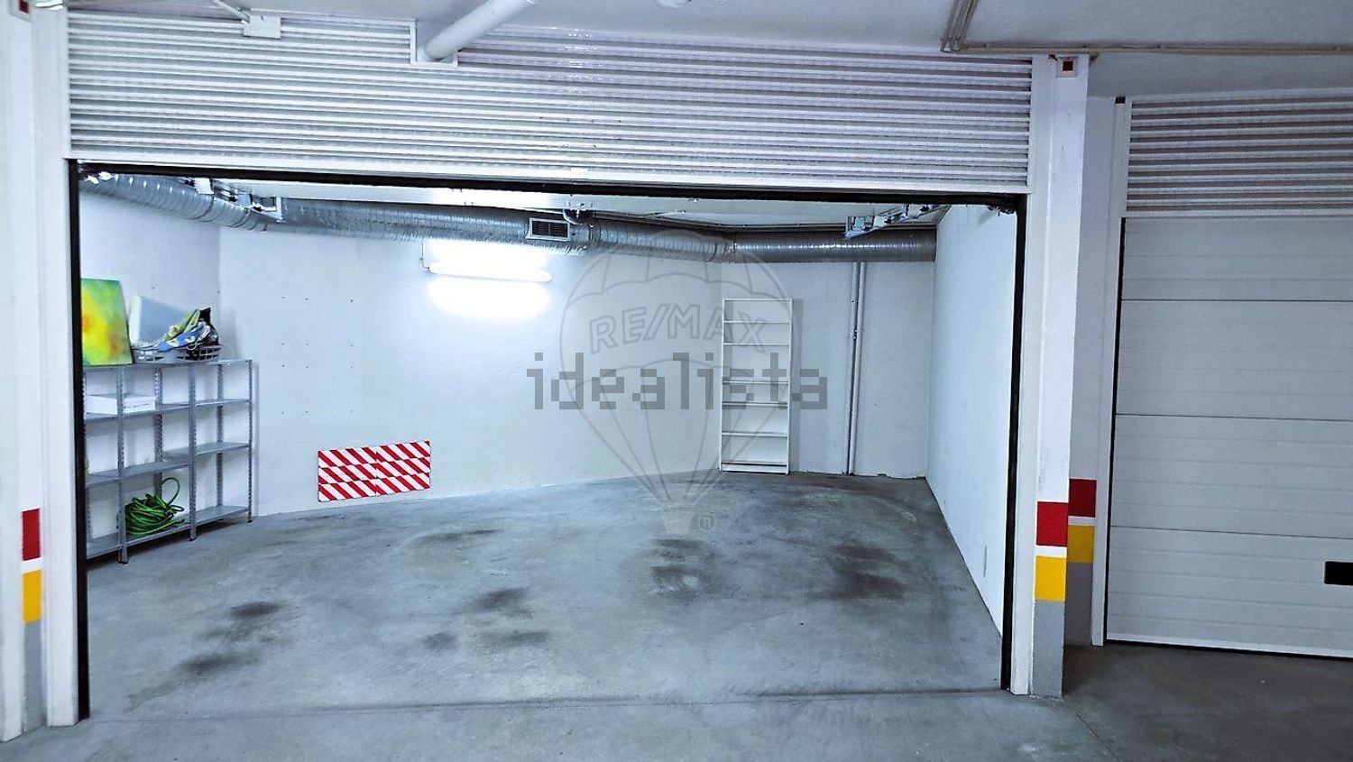 出租公寓 t3在Rua Marechal António de Spínola - 停车位