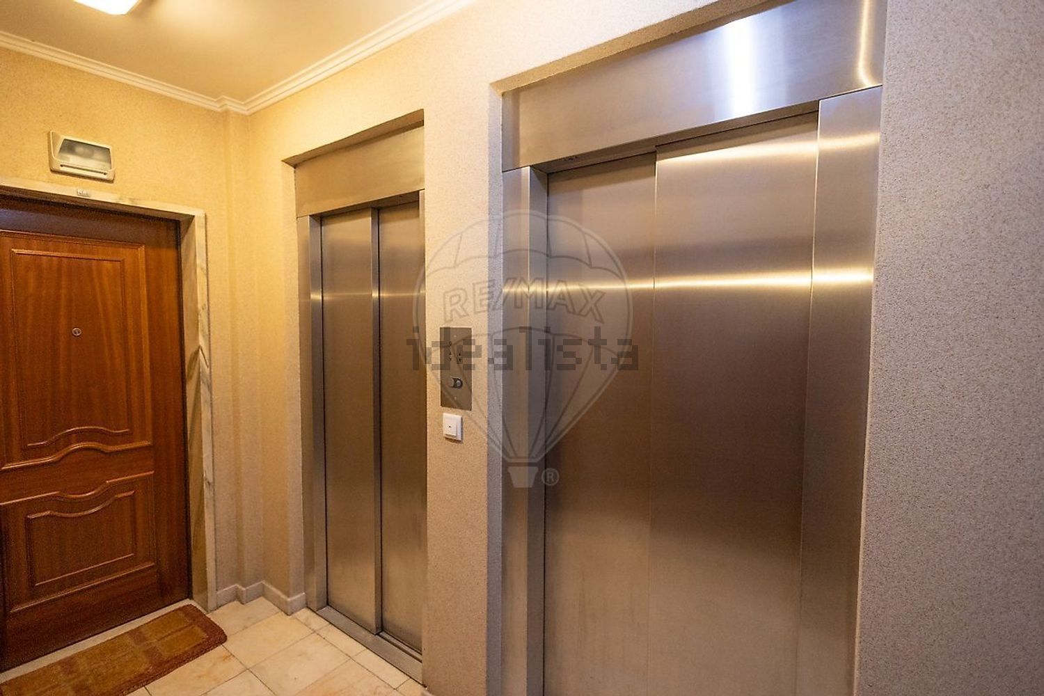 出租公寓 t2在Praceta Libânia do Carmo Galvão - 过道