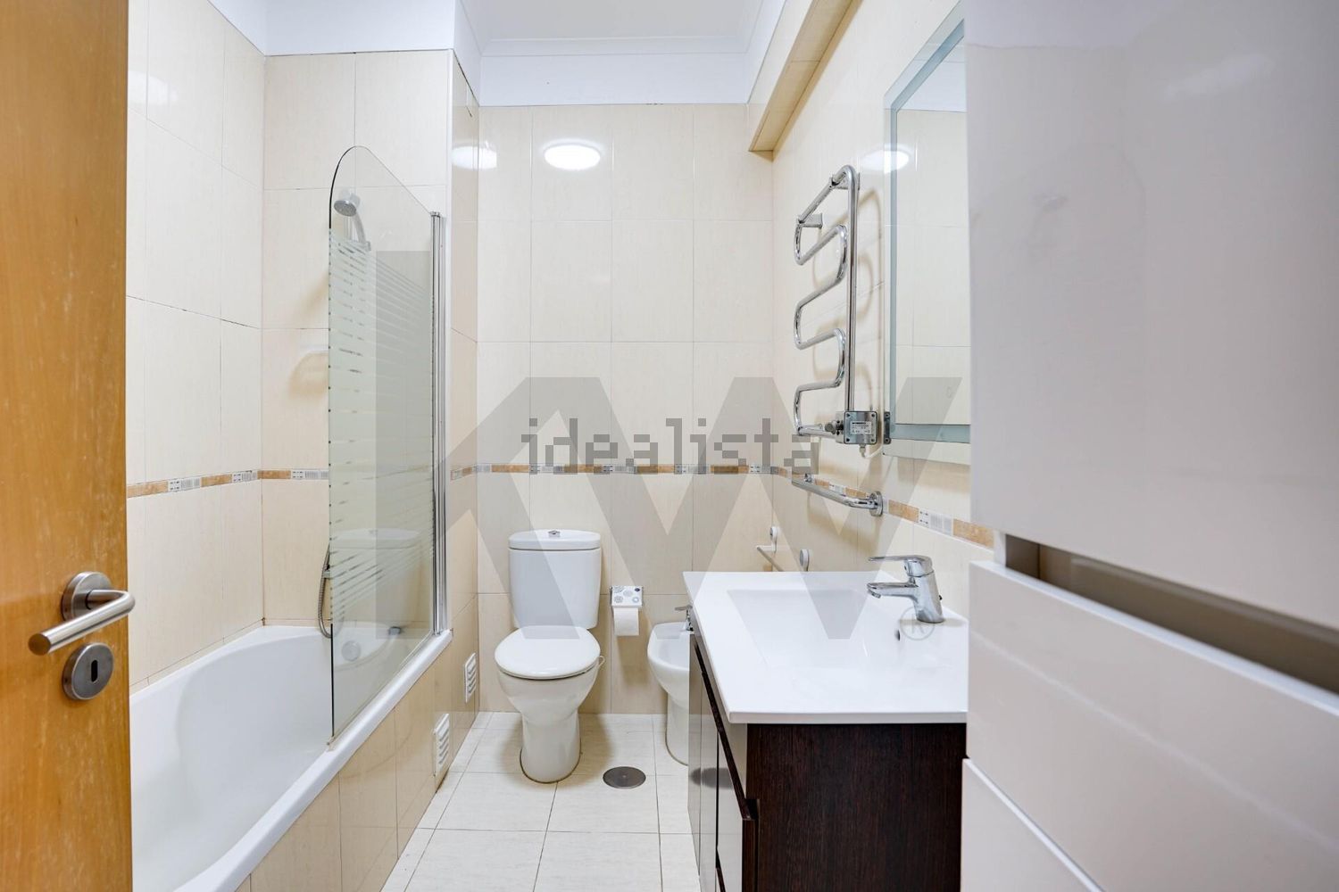 公寓 t2出售在Rua Doutor Egas Moniz - 卫生间