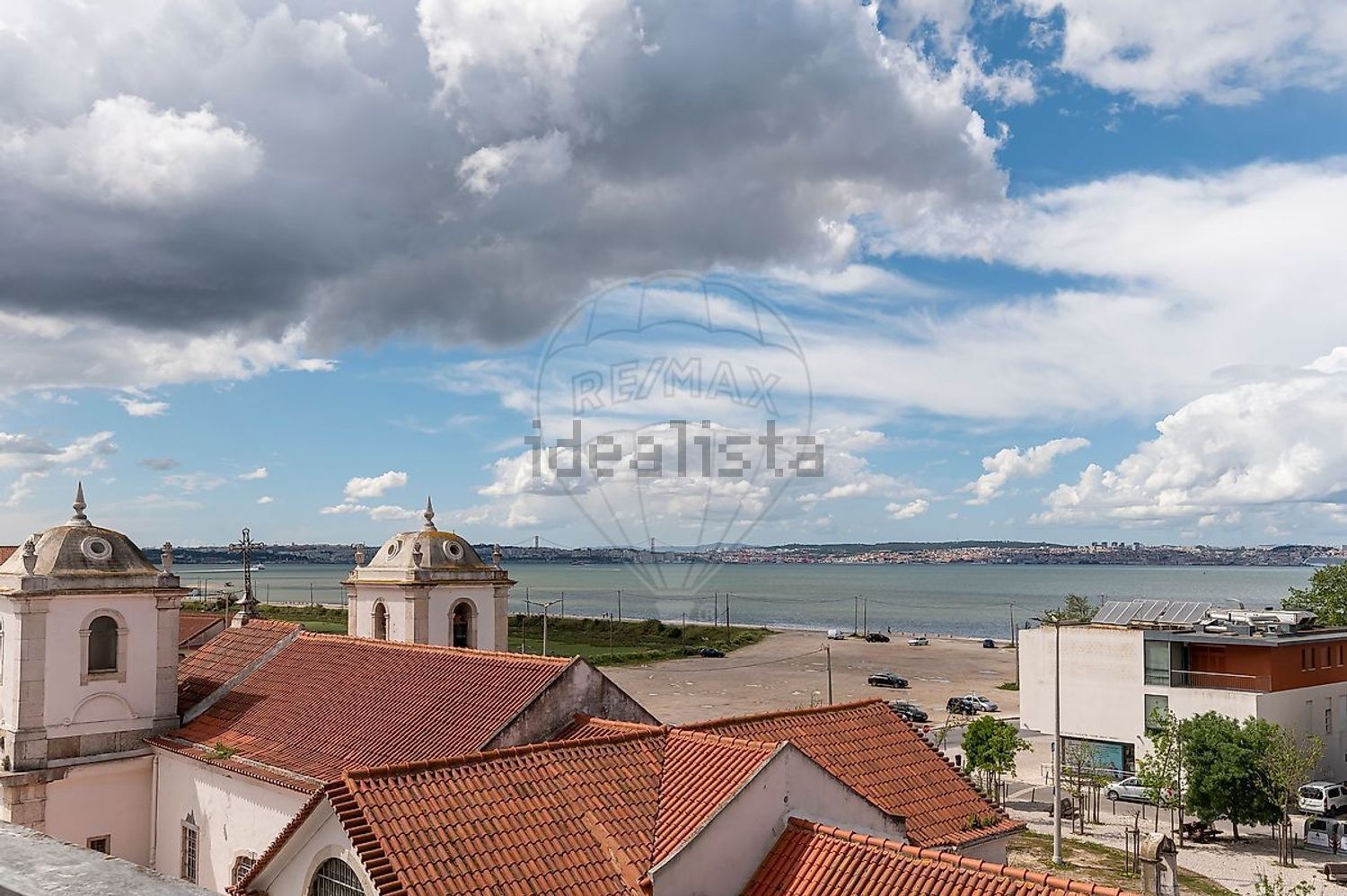 公寓 t3出售在Rua Almirante Reis - 照片