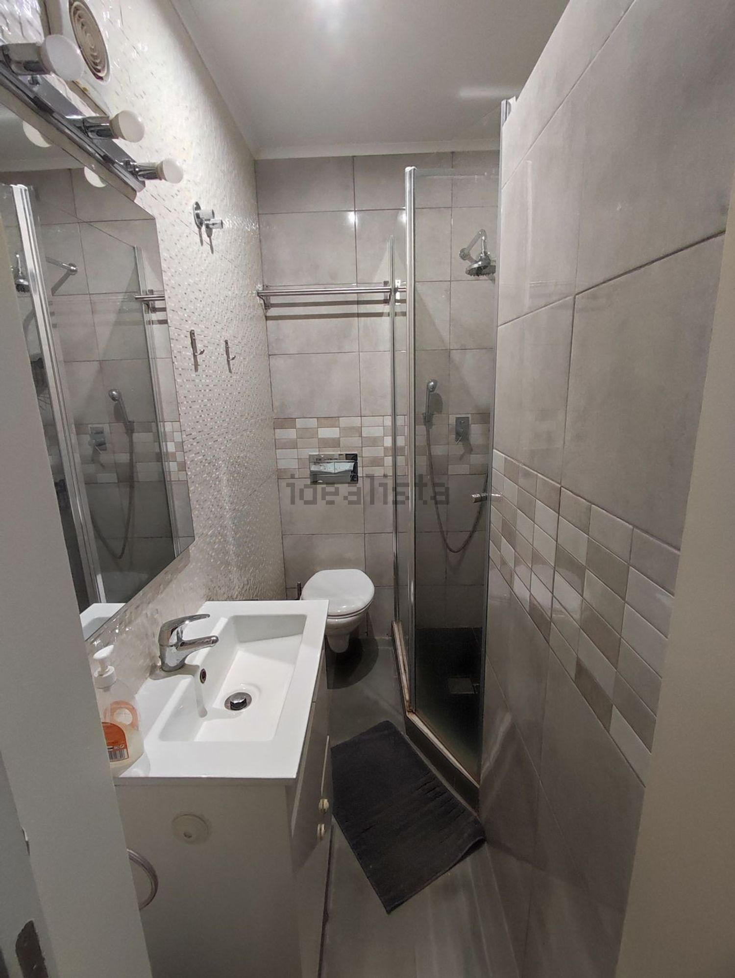 出租房间在Rua Engenheiro Rodrigues de Carvalho, 7 - 卫生间