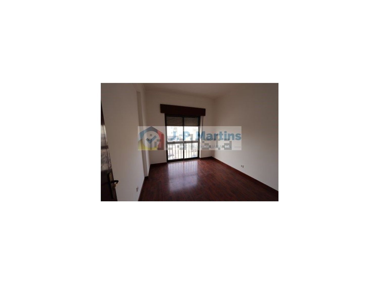 公寓 t3出售在Avenida 1º de Maio, 97 - 居住