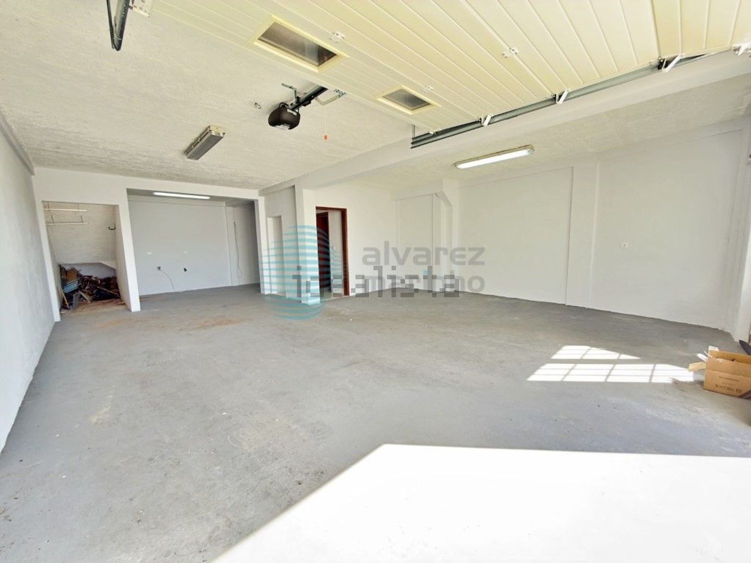 小楼房或独栋别墅出售在Rua 1° de Maio, 3 - 照片