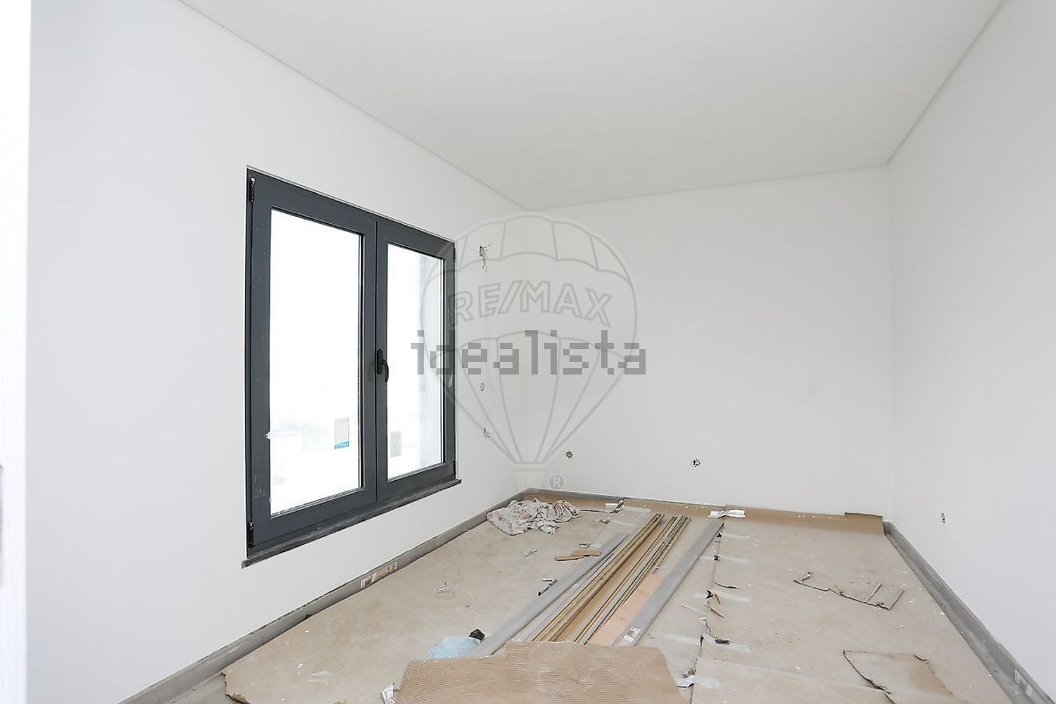 小楼房或独栋别墅出售在Rua das Flores - 照片